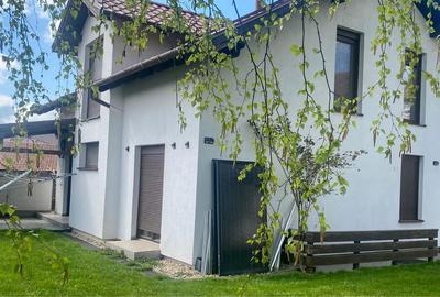 Casă cu 4 camere în Central - 2