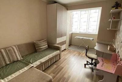 Apartament cu 3 camere în Parcul Carol - 3