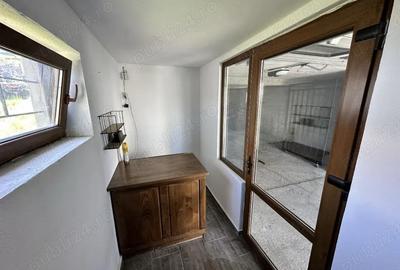 De vanzare demisol (format din garaj, baie ?i birou) realizat din beton monolit ?i 11.5 ari de teren - 1