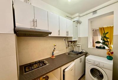 Garsoniera mobilata ?i utilata complet-zona Miorita - 9