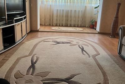 Apartament cu 3 camere semidecomandat în Central - 4