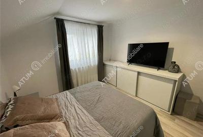 Casă cu 5 camere cu Canalizare în Cristian - 4