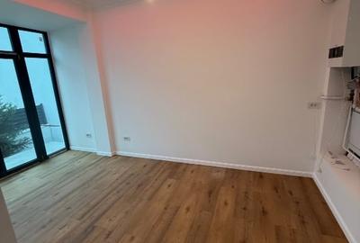 Casă individuală cu 3 camere cu Teren 300 Mp în Central - 12