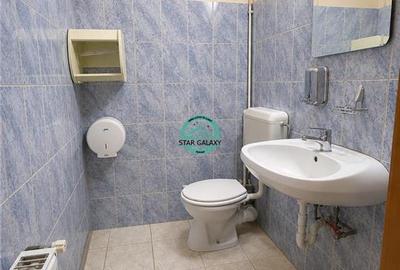 Spațiu comercial, de 75 mp, în Central - 7