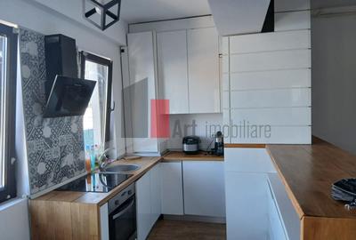 Apartament cu 2 camere semidecomandat în Unirii - 1