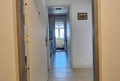 Apartament 2 camere, decomandat, la cheie, Ghencea-Cubic 4, et. 3/4 - 18