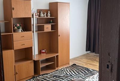 Apartament cu 3 camere decomandat în Crângași - 10