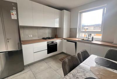 Apartament 3 camere decomandat | Parcare | Tractorul | - 2