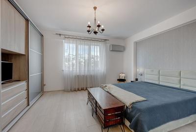 2 CAMERE || BLOC 2017 || DECOMANDAT || PARCARE || 13 SEPTEMBRIE 2 CAMERE || BLOC 2017 || DECOMANDAT || PARCARE || 13 SEPTEMBRIE - 12