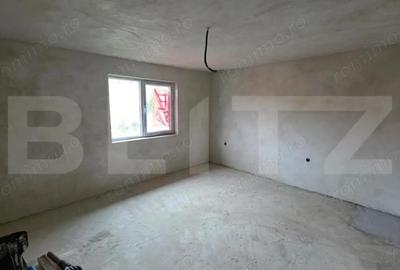 Casă cu 3 camere cu Teren 400 Mp în Central - 2