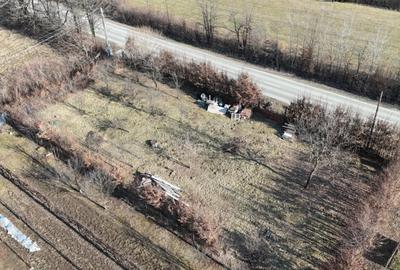 Teren de 974 mp, în Central