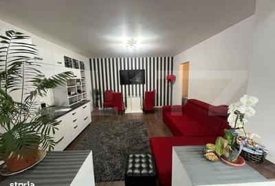 Apartament cu 3 camere semidecomandat în Rogerius