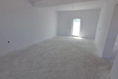 Casă cu 4 camere în Vârteju - 3