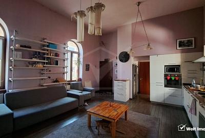 Apartament cu 3 camere semidecomandat, mobilat în Central - 1