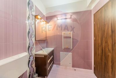 Apartament cu 3 camere decomandat, mobilat în UTA - 23