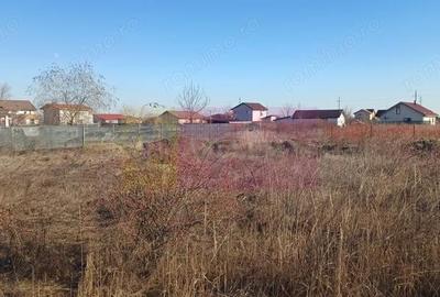 Teren de 1000 mp, în Săbăreni - 2