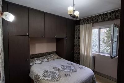 Apartament cu 3 camere decomandat în Mircea cel Bătrân - 13
