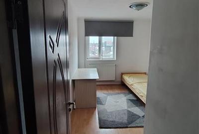 Apartament cu 4 camere decomandat în Central - 4