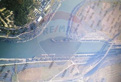 Teren agricol extravilan de 14000 mp, în Est - 1