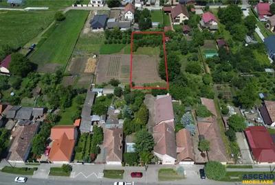 1.300mp teren intravilan,livada,utilitati,locatie premium:rezidential comercial:FILM! - 9