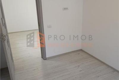 Apartament cu 2 camere decomandat în 1 Decembrie - 6