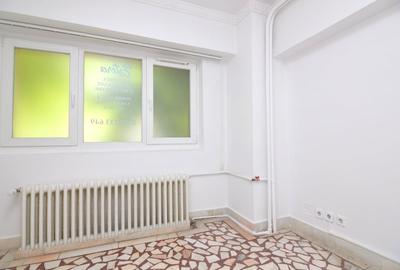 Apartament cu 3 camere decomandat în Calea Călărașilor - 8