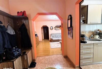 Apartament cu 3 camere în Crișan - 12