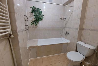 Apartament cu 2 camere semidecomandat în Berceni