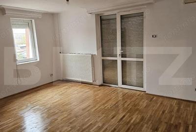 Casă cu Canalizare în Central