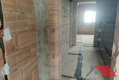 Mosnita Noua - Castel - 1/2 Duplex - 118 mp utili Mosnita Noua - Castel - 1/2 Duplex - 118 mp utili - 4