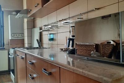 Apartament cu 2 camere decomandat în Central - 8