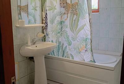 Inchiriez apartament 2 camere Floresti - 4