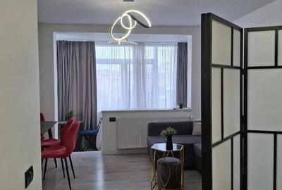 Apartament cu 2 camere decomandat în Sala Palatului - 1