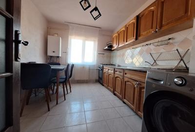 Apartament cu 3 camere decomandat, mobilat în Lipovei - 10