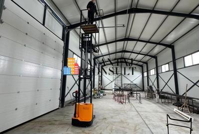 Spațiu comercial, de 300 mp, în Central - 3