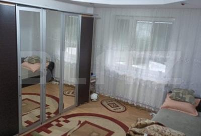 Apartament 2 camere,48mp, etaj 2,decomandat,oras Nasaud,