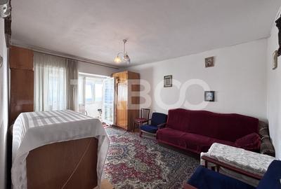 Apartament cu 2 camere decomandat, mobilat în Între Lacuri - 1