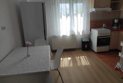 Apartament cu 2 camere semidecomandat, mobilat în Berceni - 3