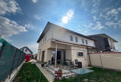 Duplex Mobilat - 5 Camere - 2 Bai - Teren 250 mp - 2