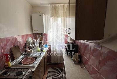 Apartament cu 3 camere decomandat în Exterior Vest - 4