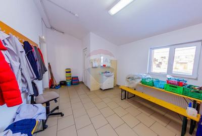 HALA  VANZARE de 1,100mp in Baia Mare- LOCATIE RENOVATA - 16