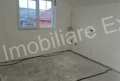 Casă cu 4 camere în Șuici - 3