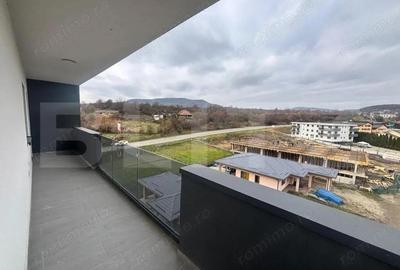 Apartament cu 3 camere decomandat în Central - 10