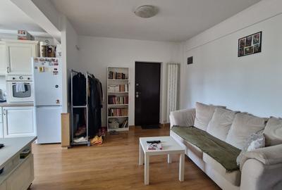 Apartament cu 2 camere semidecomandat, mobilat în Eroii Revoluției - 2