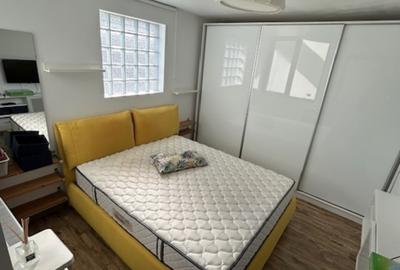 Apartament cu 2 camere decomandat în Dorobanți