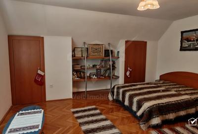 Casă individuală cu 9 camere cu Garaj în Someșu Cald - 11