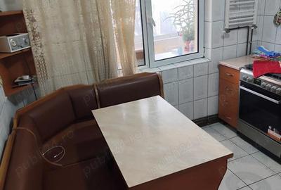 Apartament cu 3 camere decomandat în Cug - 4