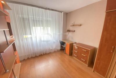Apartament cu 2 camere decomandat în Mărgeanului