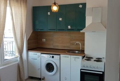 Garsonieră decomandată în Central - 2