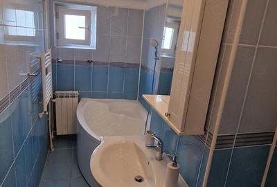 Apartament cu 3 camere decomandat în Tineretului - 8